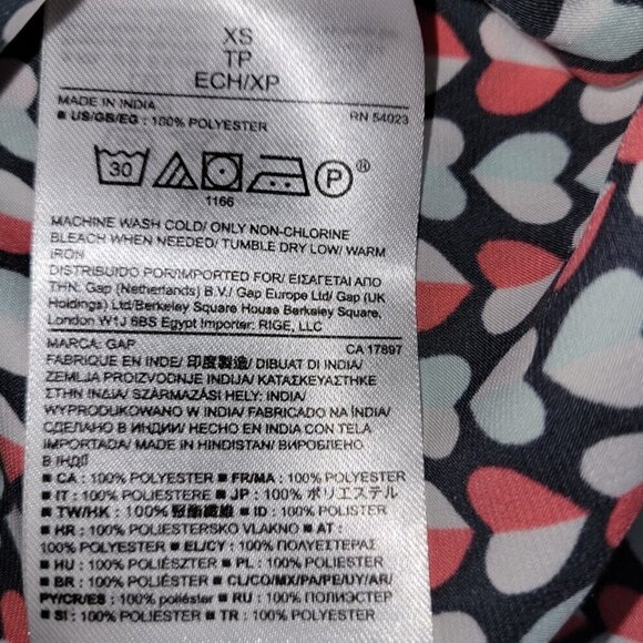 GAP V-Neck Blouse Red & Blue Hearts Pattern Long Sleeves Flowy Women's Size XS - Picture 13 of 14